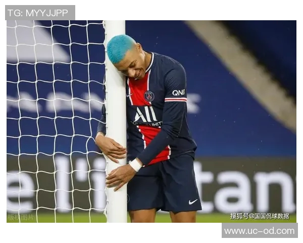 莱昂纳德赛后更衣室拒绝采访引发媒体热议与球迷关注